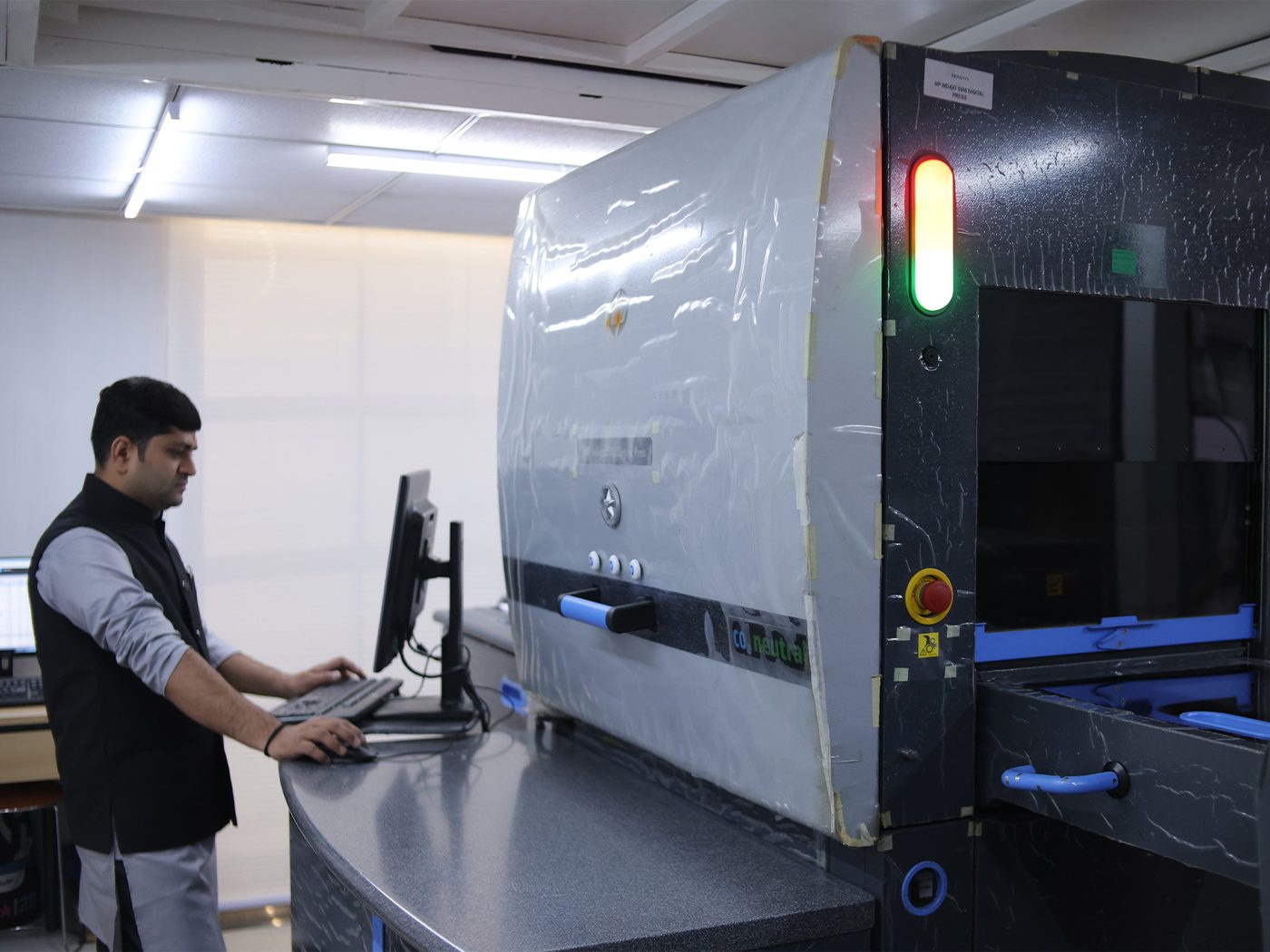 Yash Pavan Digital Press shop and factory